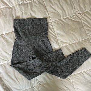 Beyond the Bump (by Beyond Yoga) Maternity Leggings